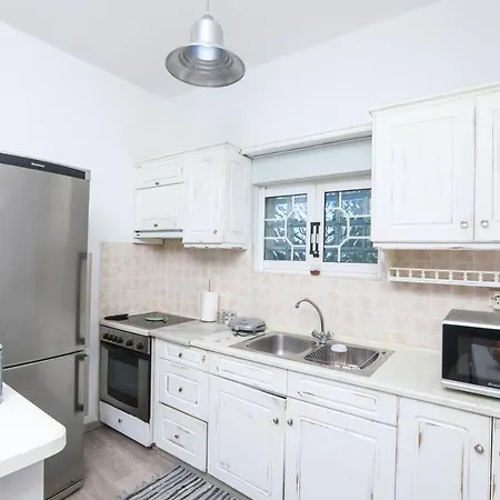 Alexia's Menta Apartman Ípszosz